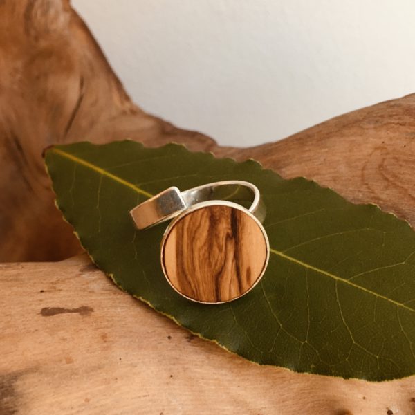 bague bois et argent 15mm bois d'olivier Rootsabaga bijouterie lyon