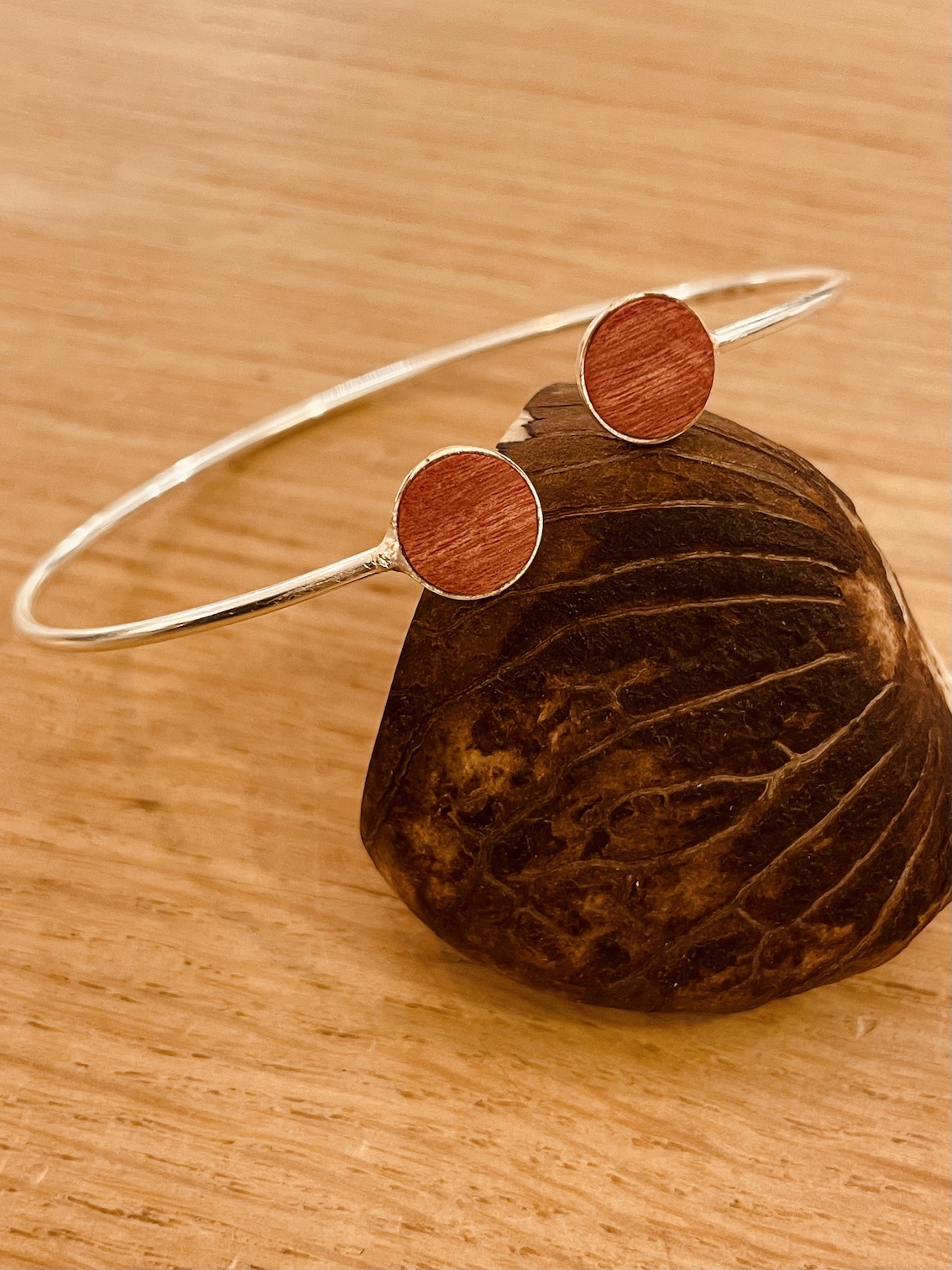 bracelet argent massif jonc et bois de rose rootsabaga bijoux naturels