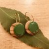 boucles d'oreilles créoles bois email vert vif Rootsabaga