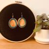 Boucles-doreilles-Full-Moon-Rootsabaga-bois-olivier-et-ivoire-vegetal-turqioise