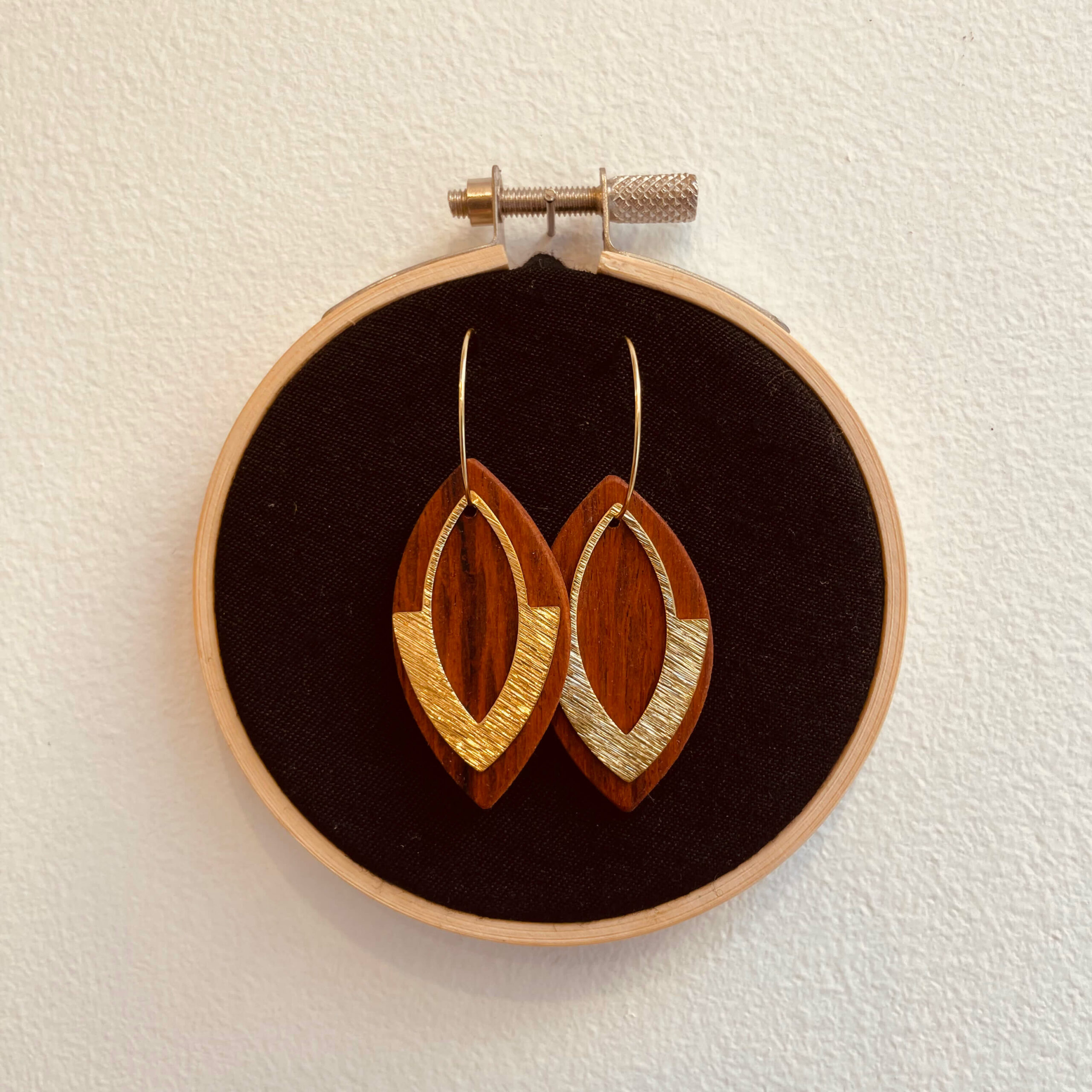 creole doree ovale texturé Rootsabaga